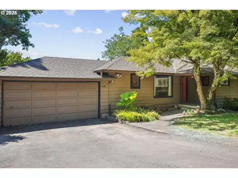 5820 SW Miles Ct, Portland, OR 97219