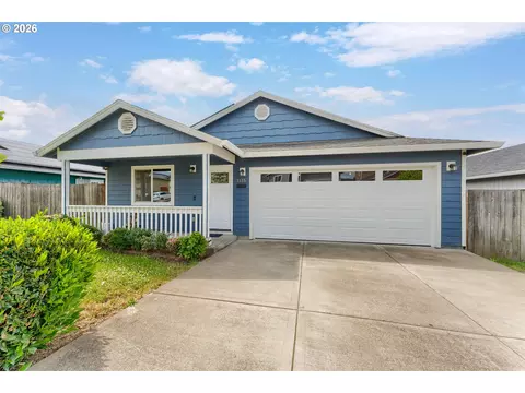 1115 E 11th St, Lafayette, OR 97127