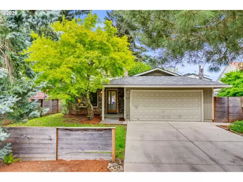 5627 SE Henderson St, Portland, OR 97206