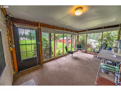 69836 Walker Rd, Rainier, OR 97048 photo 24