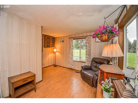 69836 Walker Rd, Rainier, OR 97048 photo 11