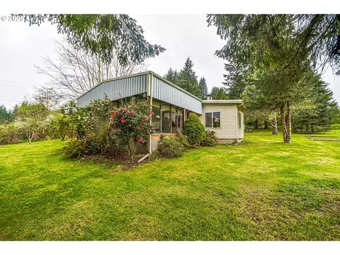 69836 Walker Rd, Rainier, OR 97048 photo 2