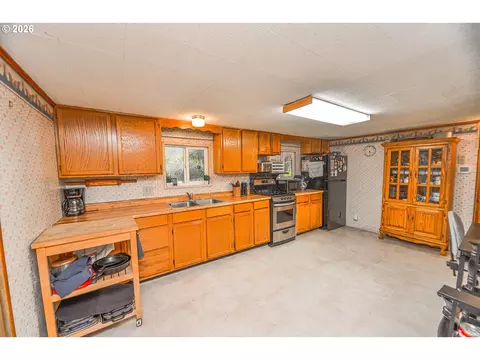 69836 Walker Rd, Rainier, OR 97048 photo 19