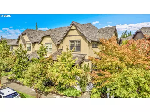 10441 SW Windwood Way, Portland, OR 97225
