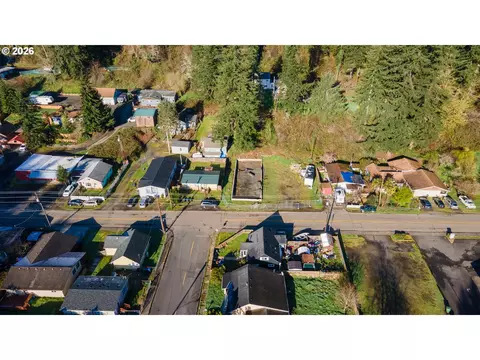 1103 NW A St, Toledo, OR 97391