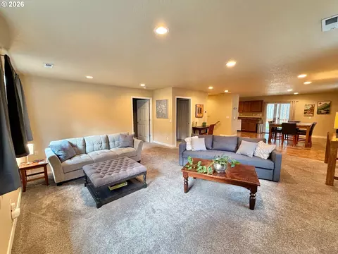 Living - 72610 Dwight St, Rainier, OR 97048 photo 4 of 4