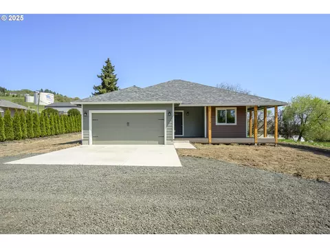 440 NW Gutbrod St, Sheridan, OR 97378
