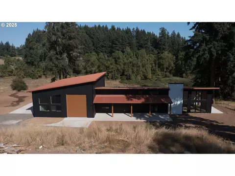 40384 Highway 228, Sweet Home, OR 97386