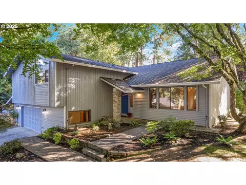 6 Westminster Dr, Lake Oswego, OR 97034