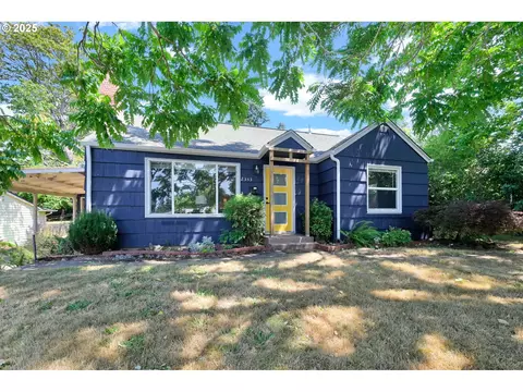 2353 Monroe St, Eugene, OR 97405
