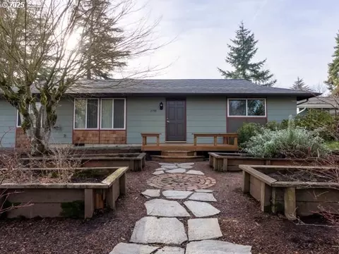 1790 Lemming Ave, Eugene, OR 97401