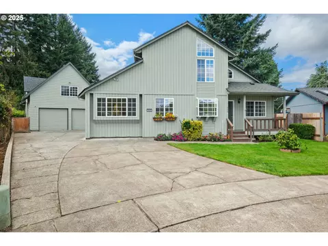 243 N 30th Ct, Cornelius, OR 97113