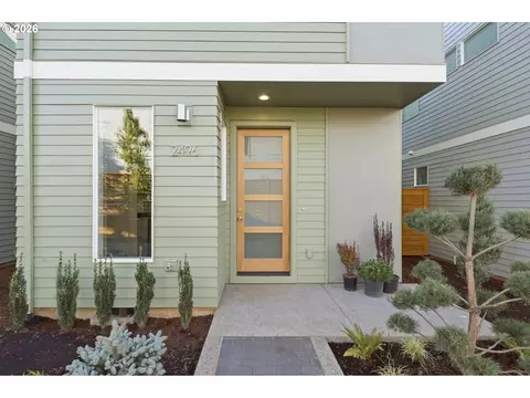 2496 SE 67th, Portland, OR 97206