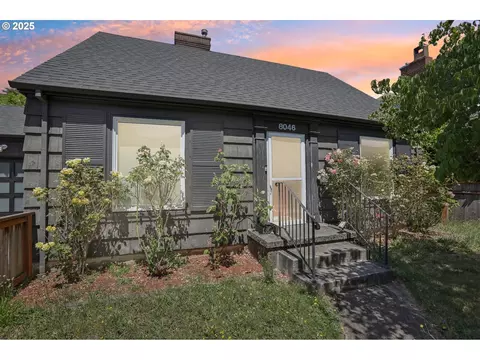 8046 SW Capitol Hill Rd, Portland, OR 97219
