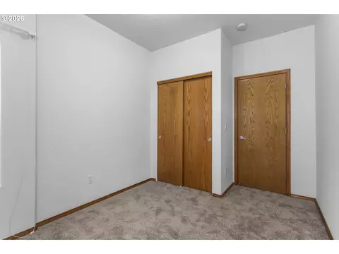 Bedroom - 4040 NW 18th Cir, Camas, WA 98607 photo 4 of 6