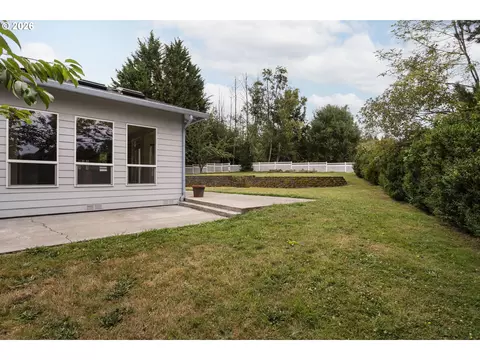 Exterior - 4040 NW 18th Cir, Camas, WA 98607 photo 8 of 8