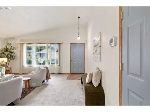 Entry Way - 2319 NW Stanley Ave, Gresham, OR 97030 photo 1 of 1