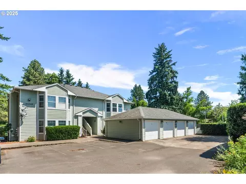 21045 SW Alexander St #D, Beaverton, OR 97003