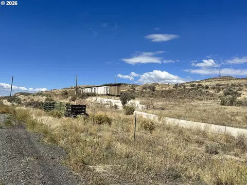 39887 Old Hwy 30, Baker City, OR 97814