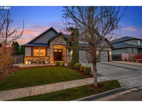 12006 NE 45th Ave, Vancouver, WA 98686