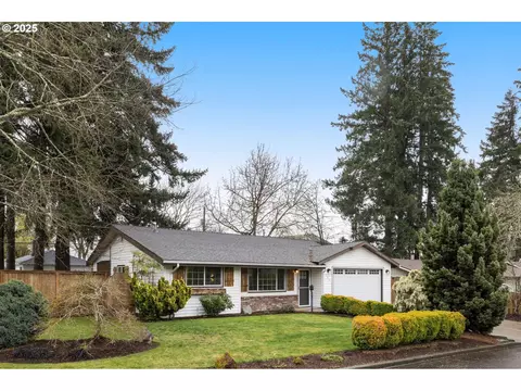 300 SW 141st Ave, Beaverton, OR 97006