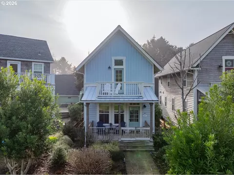 2793 SW Anemone Ave, Lincoln City, OR 97367
