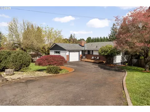 1512 NW Sluman Rd, Vancouver, WA 98665