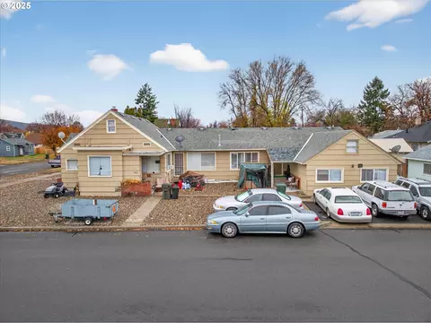 2885 1st St, Baker City, OR 97814