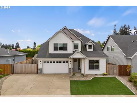 1039 NE 15th Ave, Canby, OR 97013