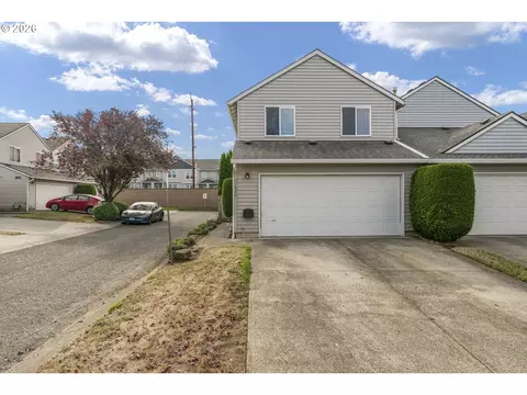 11521 NE 29th St, Vancouver, WA 98682