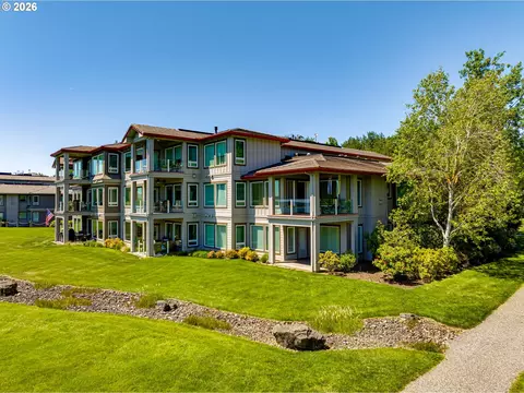 5433 SE Scenic Ln #104, Vancouver, WA 98661