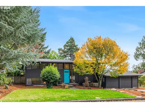 6326 SW Alfred St, Portland, OR 97219
