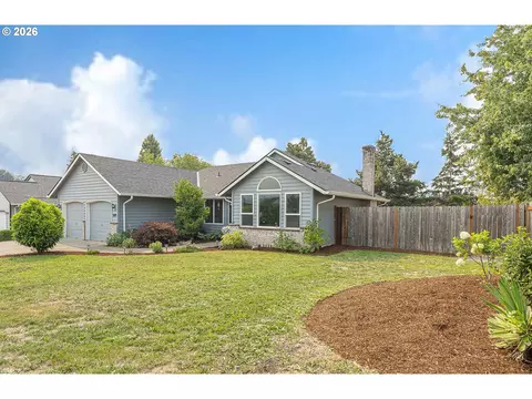 Exterior - 849 E 9th Ct, Lafayette, OR 97127 photo 2 of 11