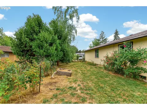 440 NE 3rd St, Willamina, OR 97396 photo 34