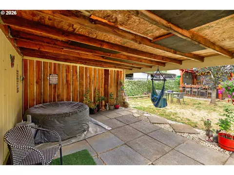 440 NE 3rd St, Willamina, OR 97396 photo 22