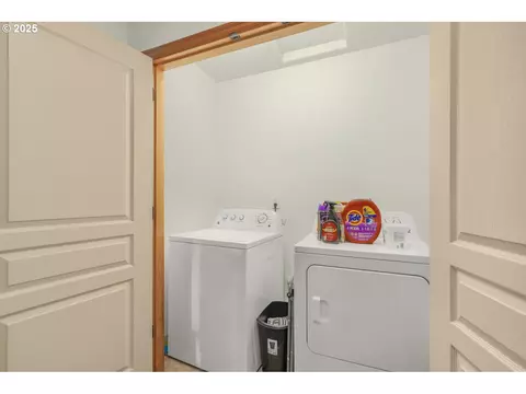 Other - 38909 Sandy Heights St, Sandy, OR 97055 photo 1 of 4