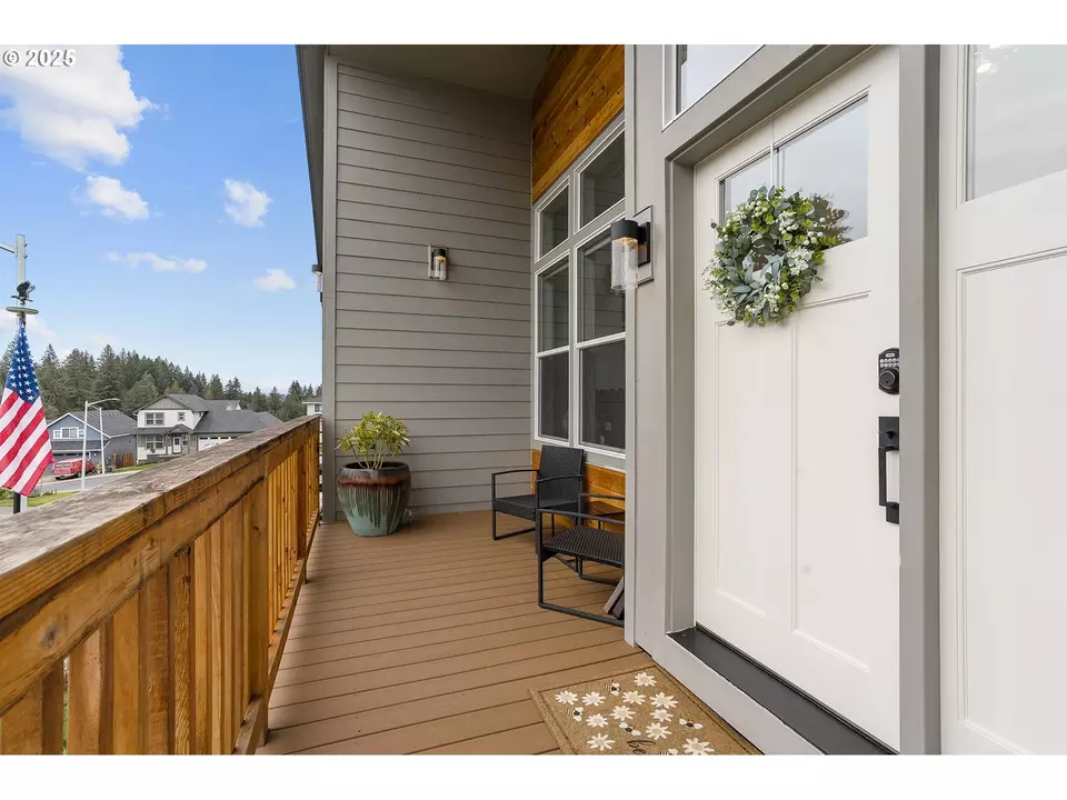 Exterior - 1701 NE Joy Ln, Estacada, OR 97023 photo 3 of 11