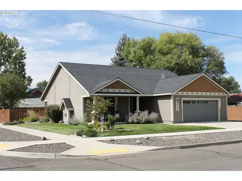 2609 6th St, Baker City, OR 97814