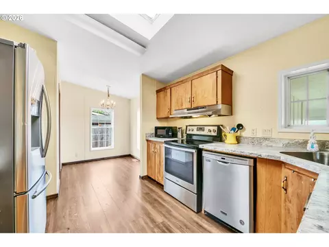 2333 N Terry St #6, Eugene, OR 97402 photo 11