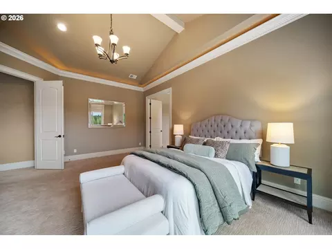 Bedroom - 4640 SE Honors Dr, Gresham, OR 97080 photo 2 of 6