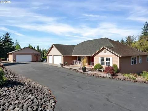 10920 Martin Ln NE, Aurora, OR 97002