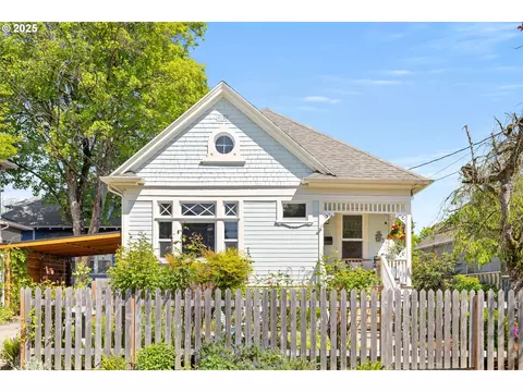 816 SE 35th Ave, Portland, OR 97214