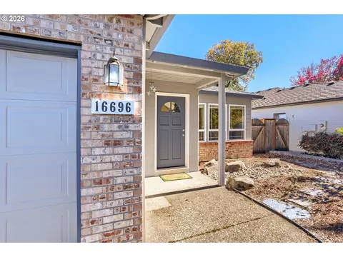 16696 SW Jordan Way, King City, OR 97224