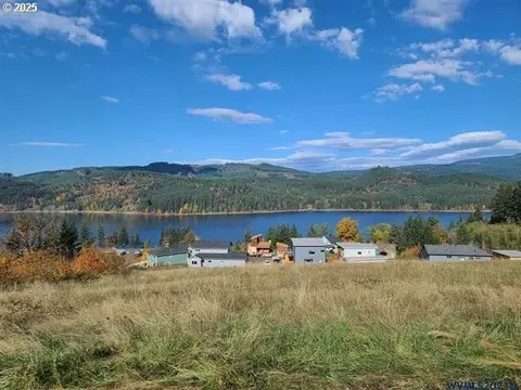 Viewpoint Lane, Foster, OR 97345