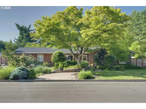 24122 NE Oregon St, Wood Village, OR 97060