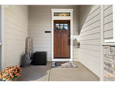 Entry Way - 519 N Eagle St, Newberg, OR 97132 photo 1 of 2