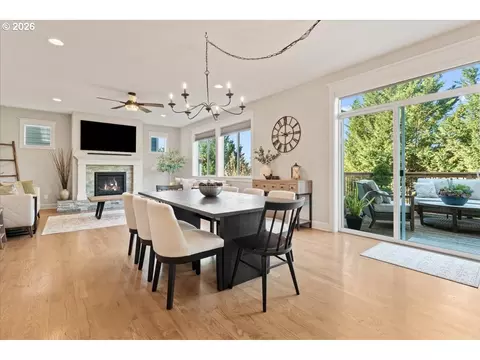 Dining - 519 N Eagle St, Newberg, OR 97132 photo 1 of 3