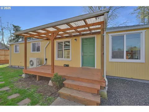 2090 W 13th Ave, Eugene, OR 97402