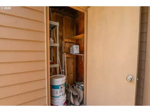 Other - 1704 Minda Dr, Eugene, OR 97401 photo 5 of 8