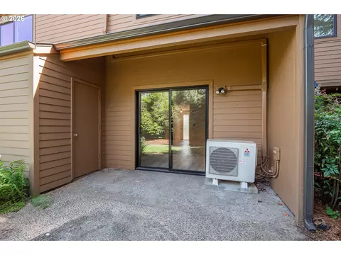 Other - 1704 Minda Dr, Eugene, OR 97401 photo 6 of 8